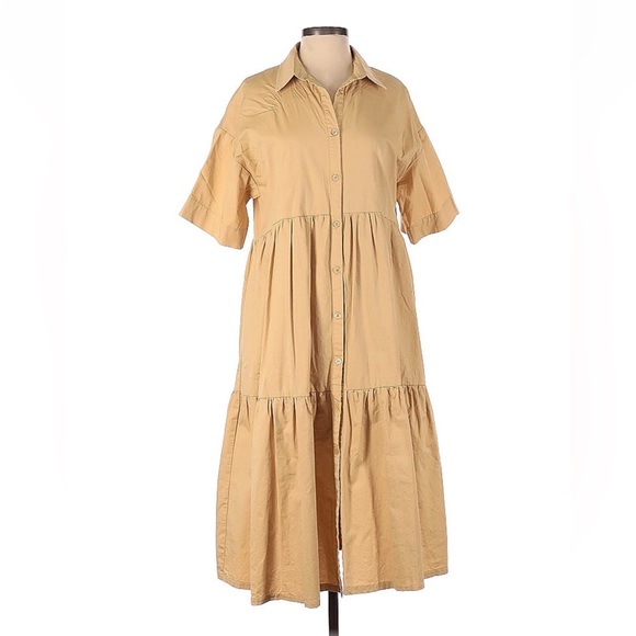 &merci | Button Down Tiered Dress - Picture 1 of 8